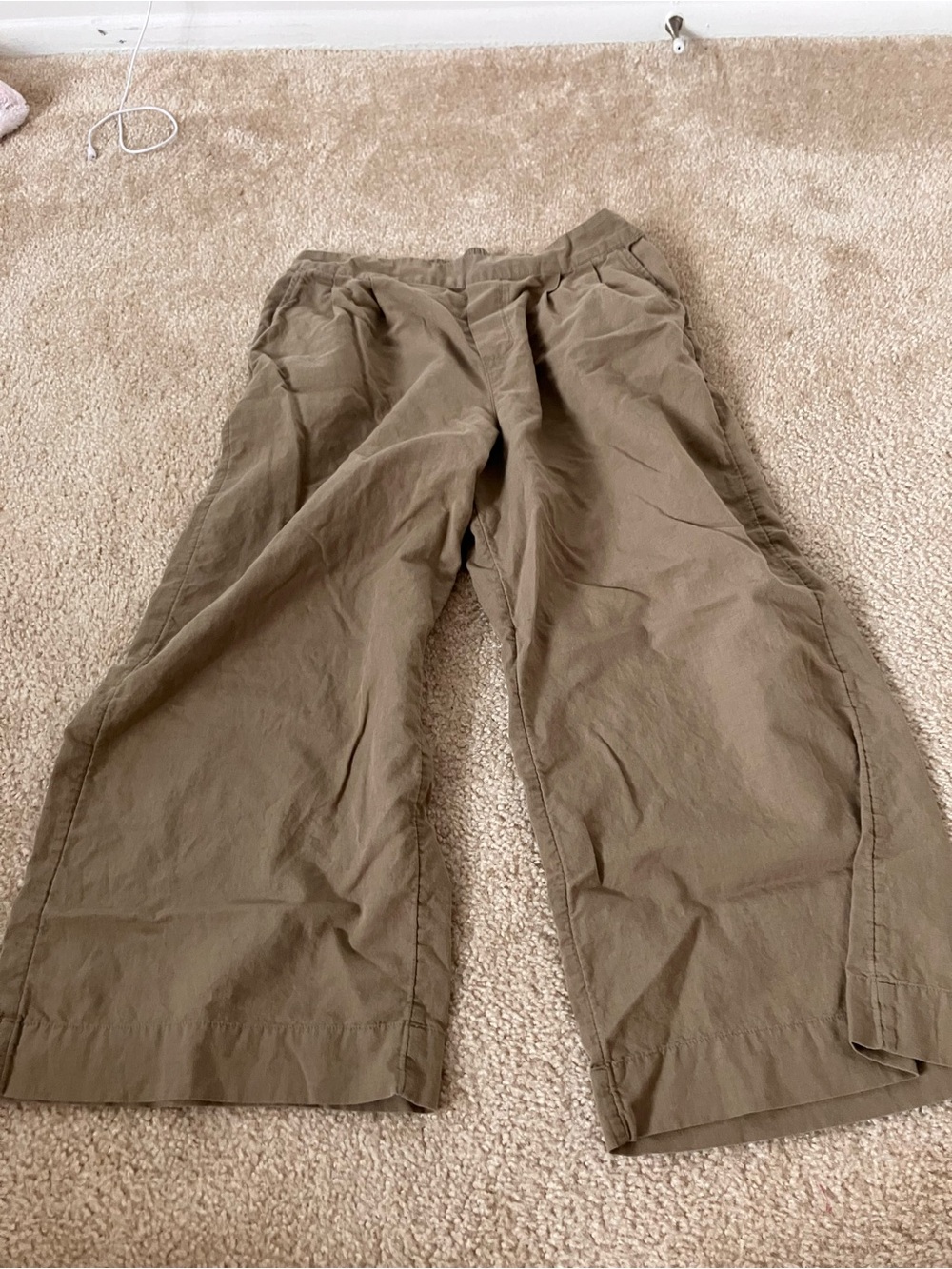 Women’s pact Wide-Leg Pants in Khaki green